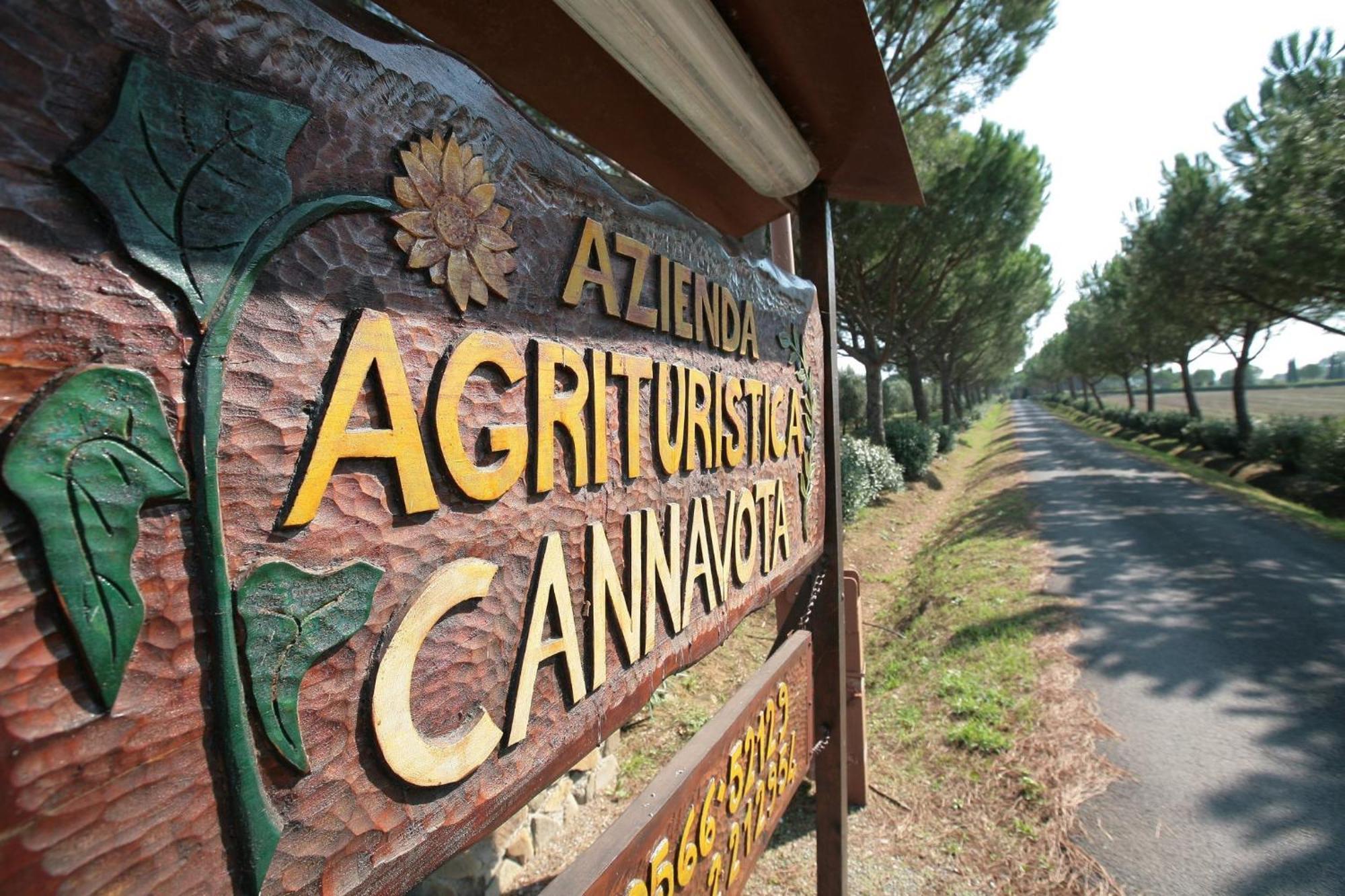 Agriturismo Cannavota Фоллоніка Екстер'єр фото