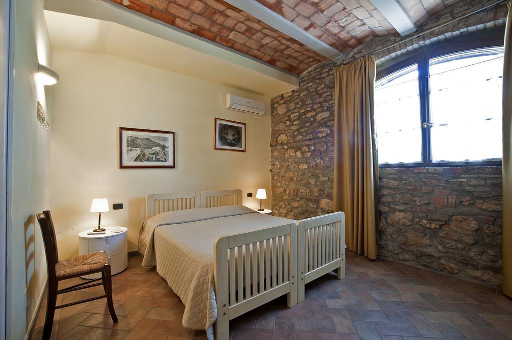 Agriturismo Cannavota Фоллоніка Екстер'єр фото