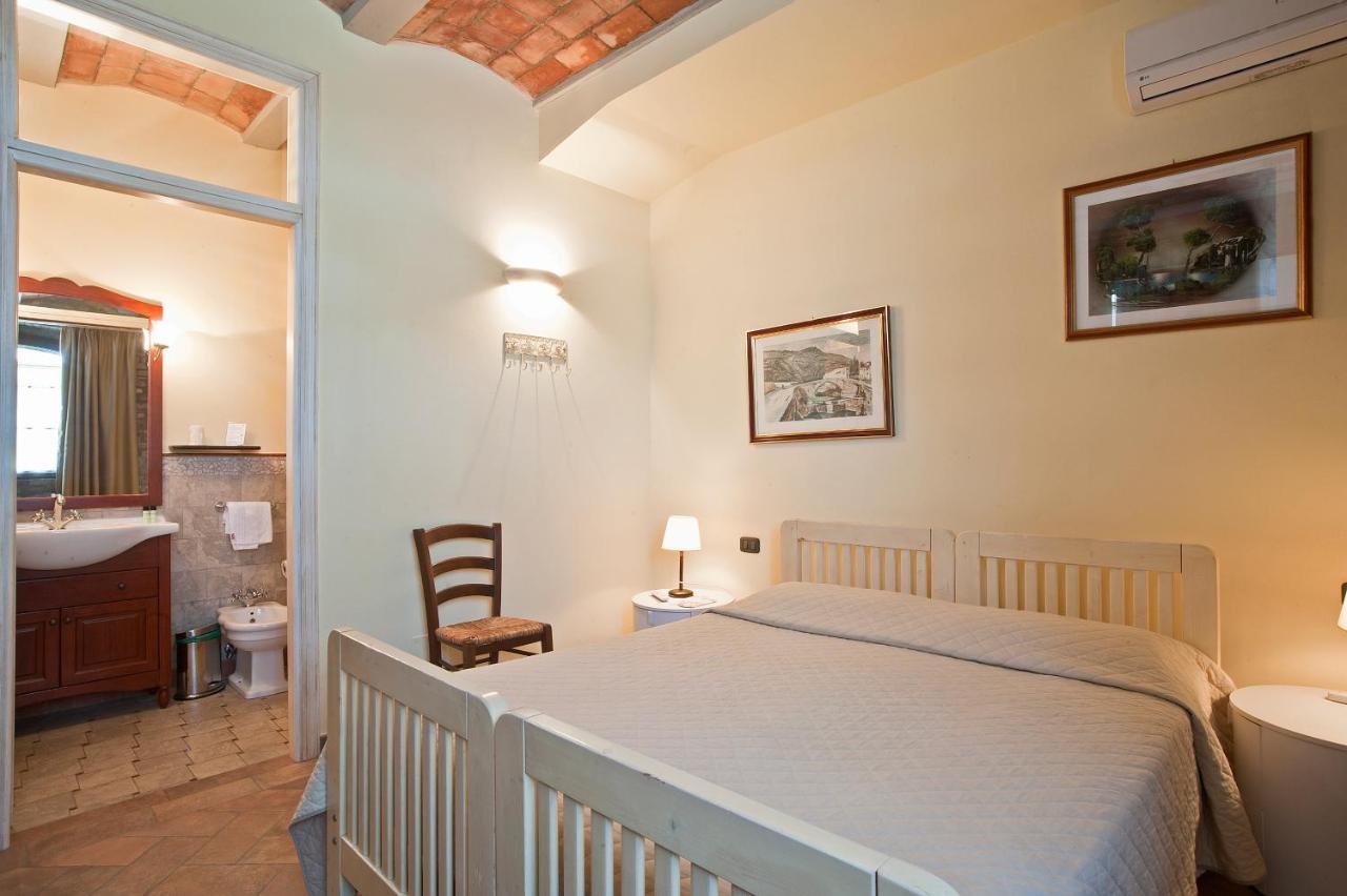 Agriturismo Cannavota Фоллоніка Екстер'єр фото